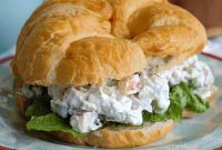 Grandma’s Secret Ingredient Chicken Salad Recipe That Delights