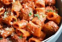 Instant Pot Rigatoni with Savory Meatballs in Marinara