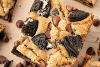 Decadent Oreo Cookie Bar Recipe: Chewy, No-Bake Dessert
