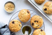 Chocolate Pear Scones: Flaky Scones with Poached Pear Pieces
