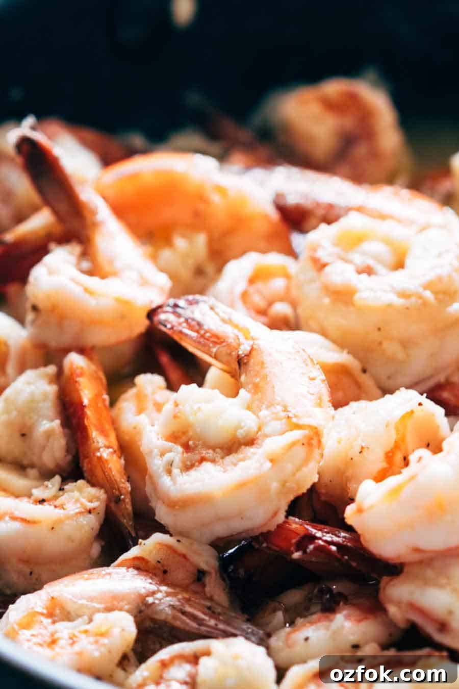 20-Minute Shrimp Spaghetti Aglio e Olio — 5-Ingredient Recipe 3 Shrimp Spaghetti Aglio Olio is a 5 ingredient pasta recipe (shrimp, olive oil, garlic, peperoncino or chilli flakes and parsley) thats ready in 20 minutes and has the easiest, most delicious pasta sauce you'll ever make!