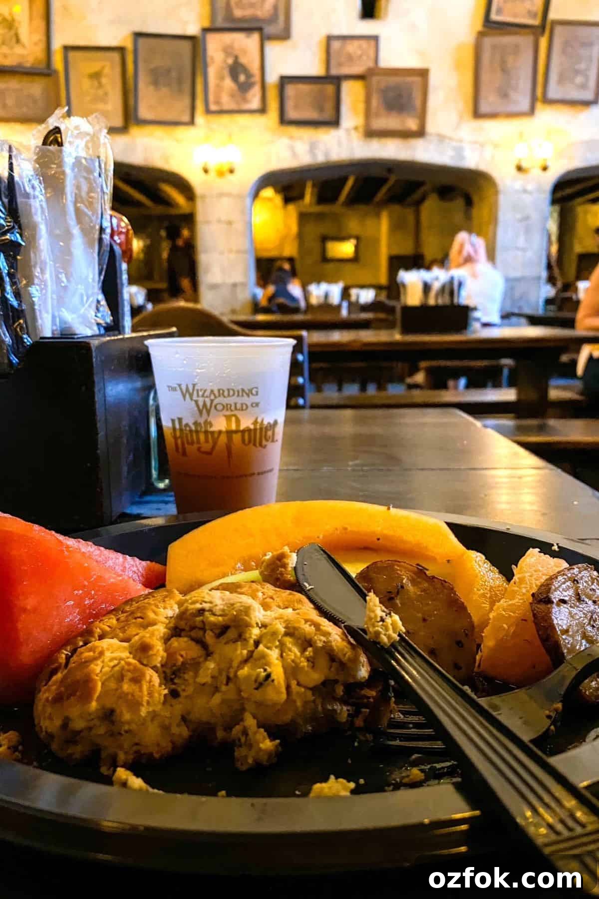 The Leaky Cauldron at Universal Studios Florida: Guide & Tips 8 leaky cauldron Egg, Leek, & Mushroom Pasty