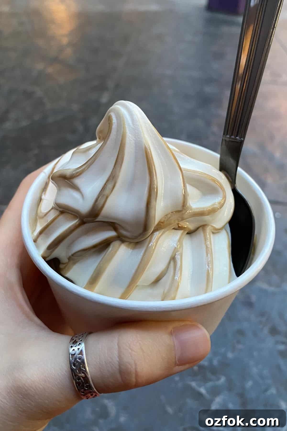 The Leaky Cauldron at Universal Studios Florida: Guide & Tips 9 butterbeer ice cream