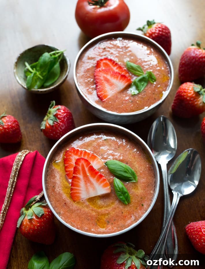 Strawberry Gazpacho Bowls With Basil Strawberry Gazpacho Bowls With Basil