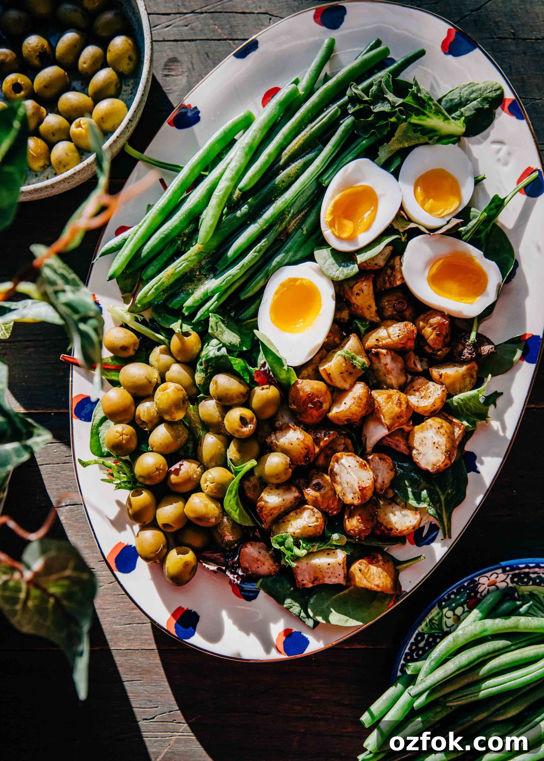 Winter Niçoise Salad with Roasted Sunchokes and Warm Potatoes 6 Winter Niçoise Salad w/ Sunchokes | Well and Full | Jerusalem Artichokes | #vegetarian #recipe