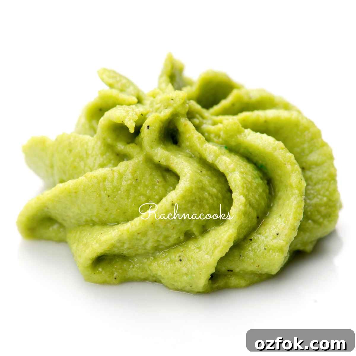 7 Alternatives to Black Mustard Seeds for Cooking and Pickling 9 Green wasabi paste in focus