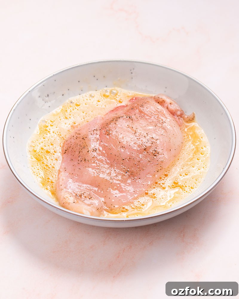 Keto Air Fryer Chicken Parmesan Recipe for Crispy Low-Carb Dinner 9 Keto Air Fryer Chicken Parmesan-3-prep