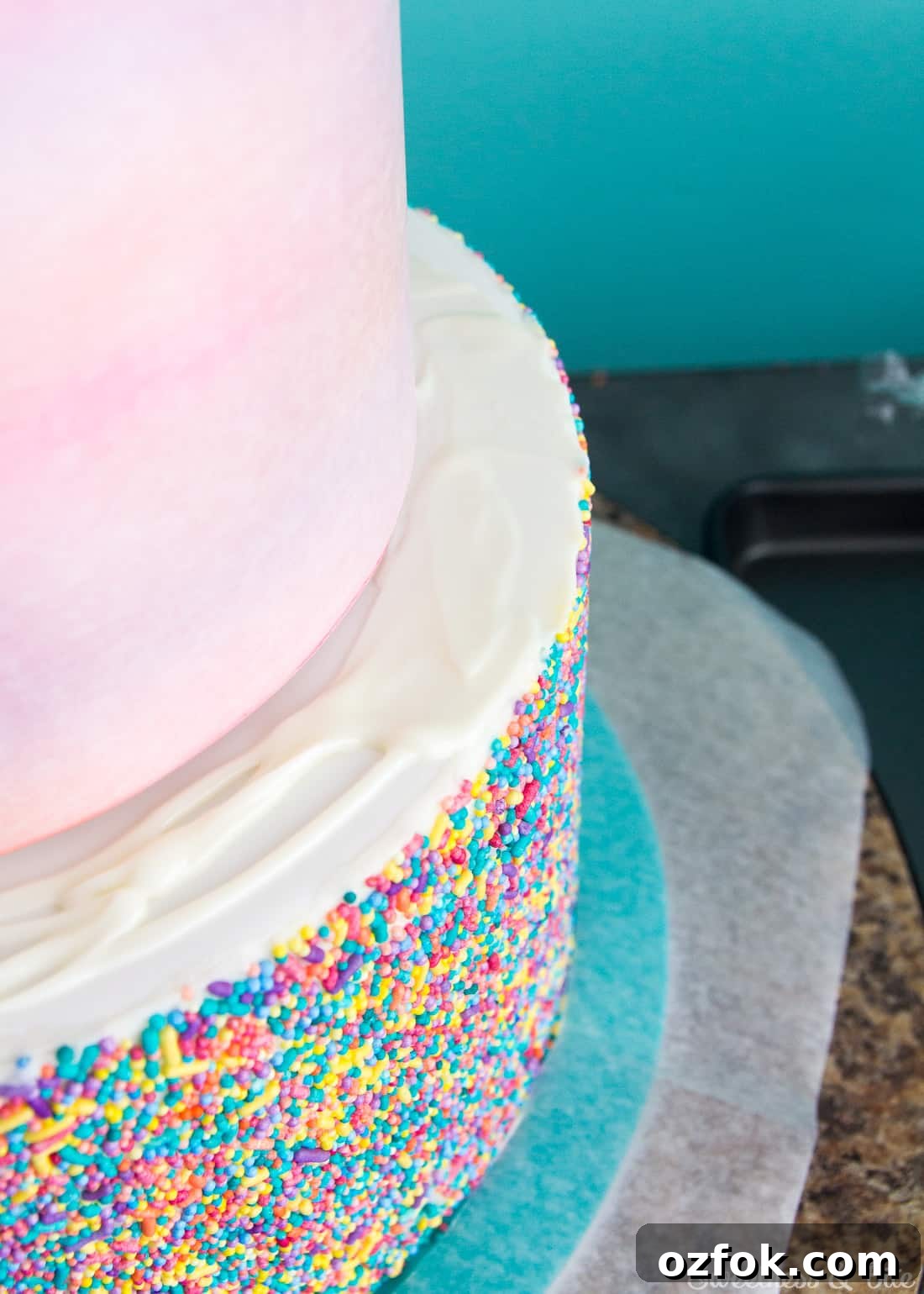 Sprinkle Cake Tutorial - A step by step guide to applying sprinkles to a fondant covered cake ~ Sweetness and Bite