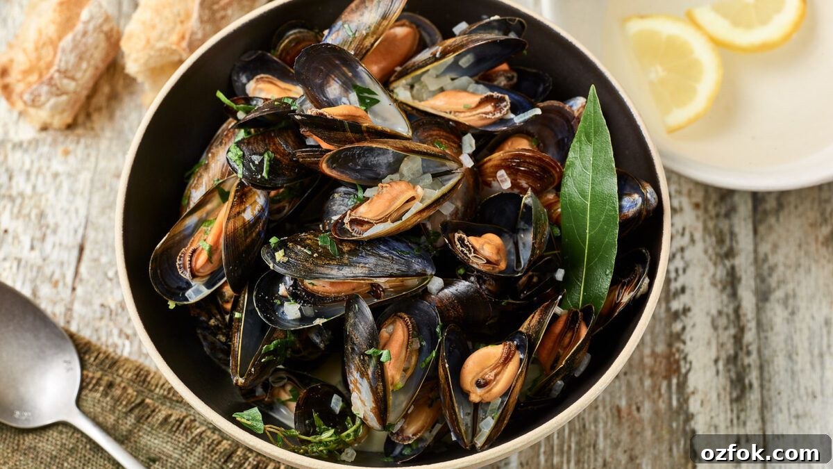 Classic Moules Marinière Recipe: Tender Mussels in White Wine Sauce 2 mussels-mariniere-recipe