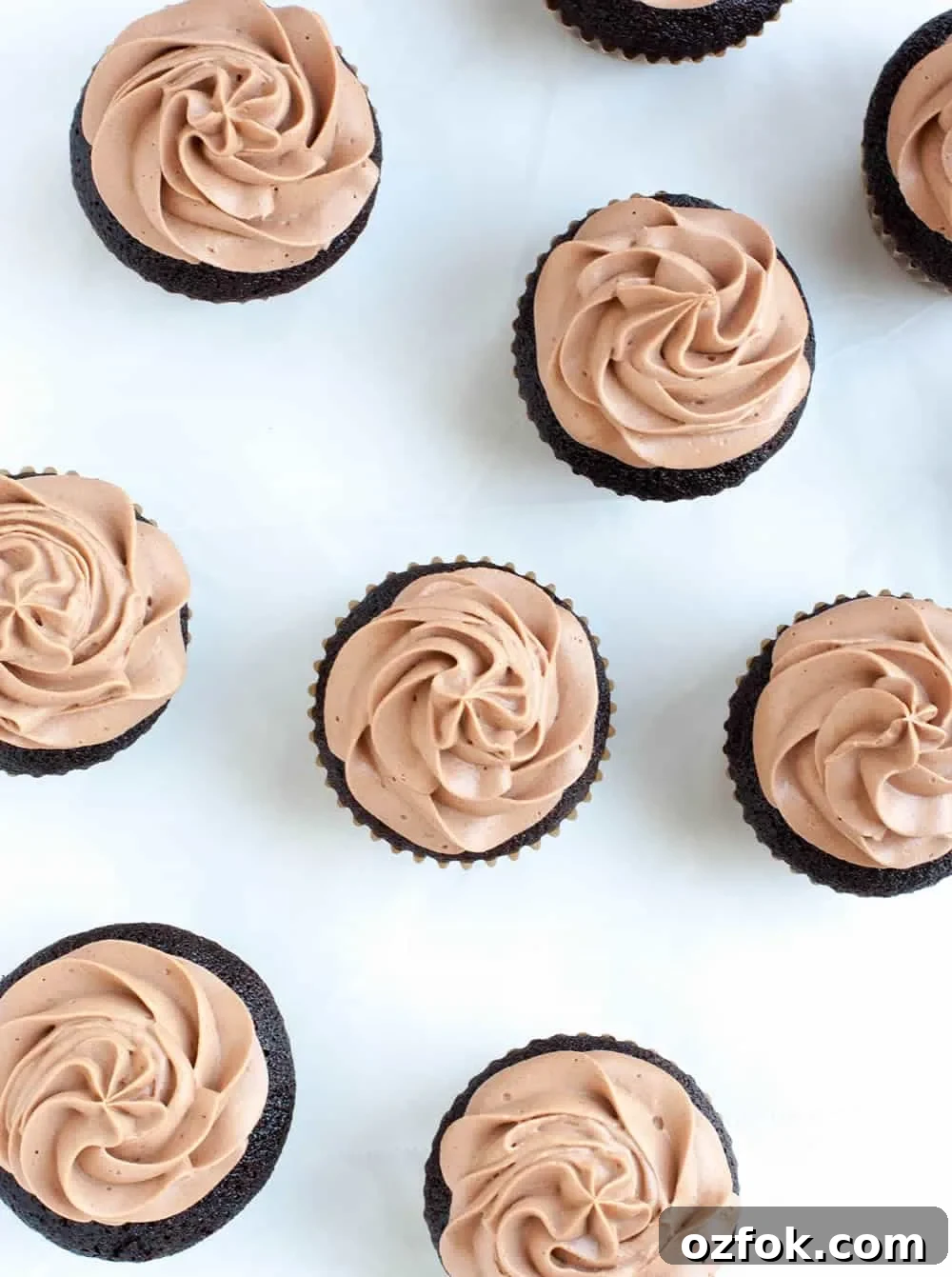 Chocolate Whipped Cream Frosting with Cream Cheese 4 Chocolate Whipped Cream Cream Cheese Frosting-15