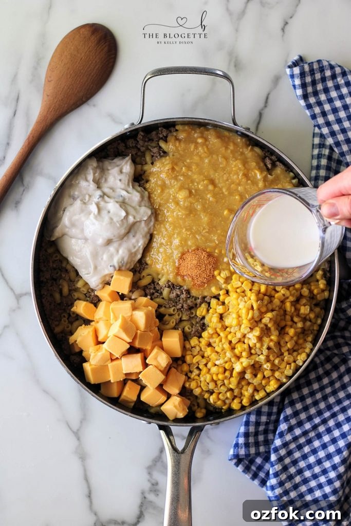Homemade Cheeseburger Helper Recipe: Quick Weeknight Skillet 8 This Homemade Hamburger Helper is packed with the flavor we all know and love! Pasta and ground beef covered in a creamy, cheesy sauce.