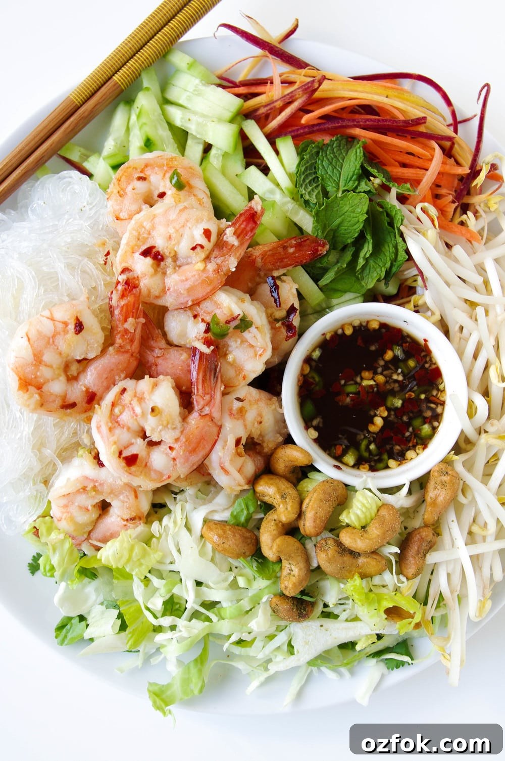 How to Cook Vermicelli Noodles Perfectly Every Time 4 overhead image of Vermicelli Noodles on plate