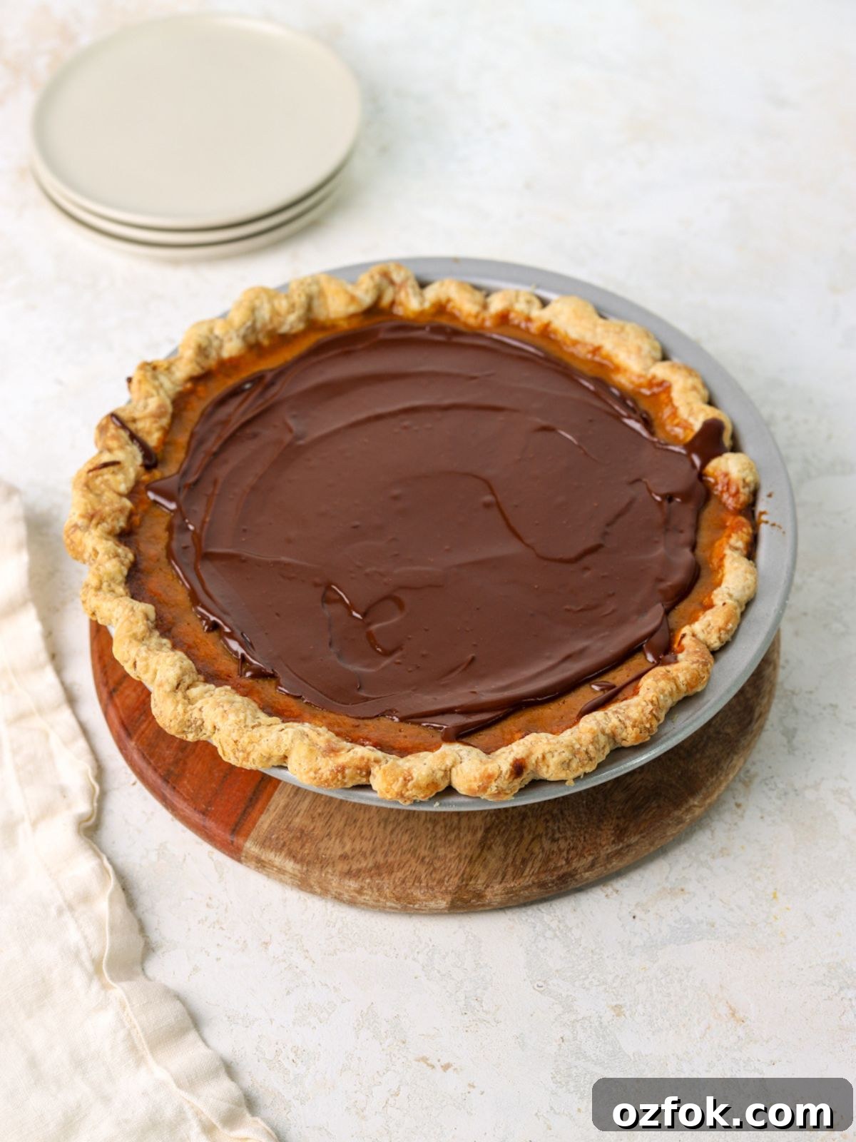 Chocolate Pumpkin Pie Recipe: Rich, Creamy Autumn Dessert 7 Pumpkin pie with chocolate ganache