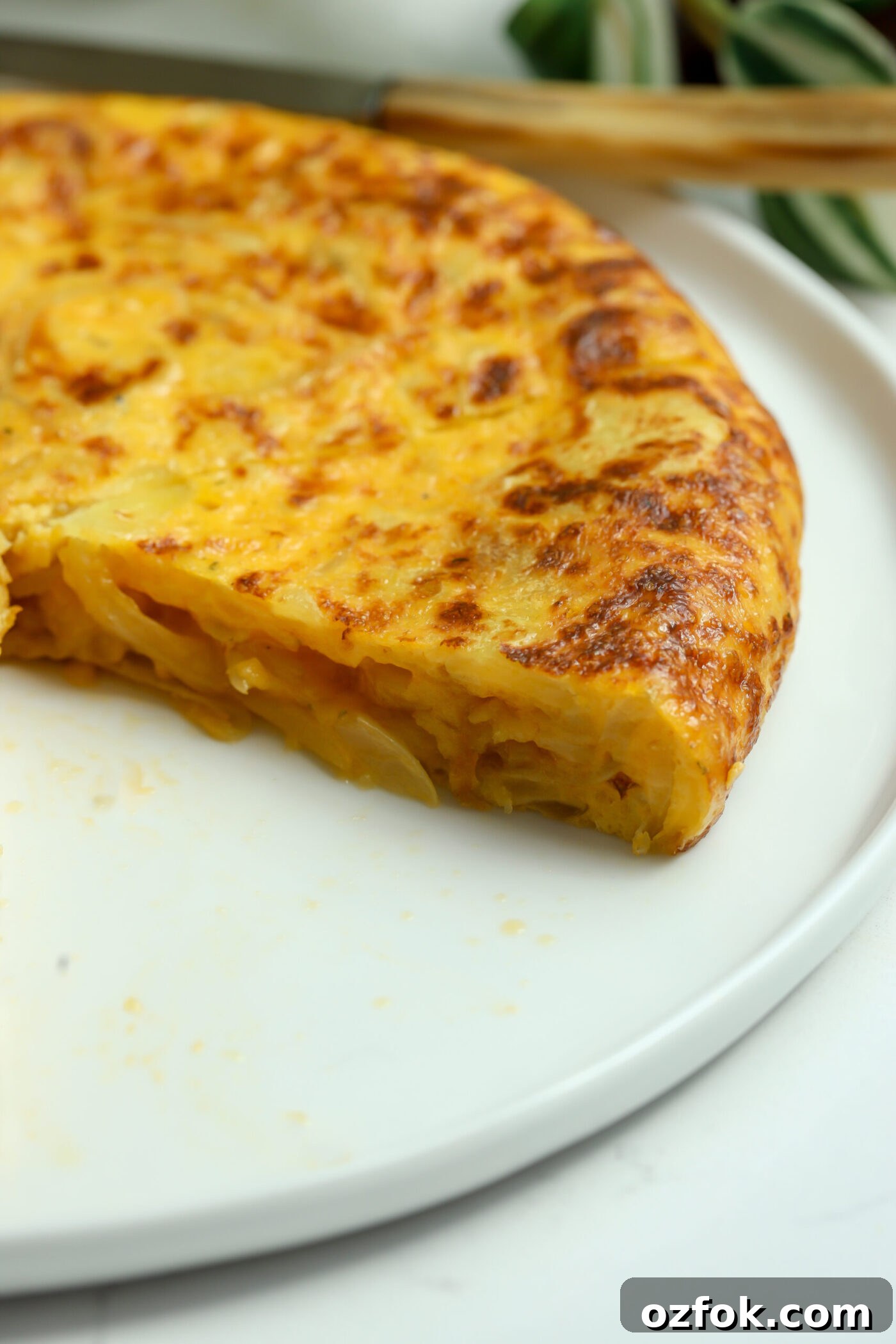 Classic Spanish Tortilla de Patatas Recipe - Authentic Step-by-Step 4 img 7206 3