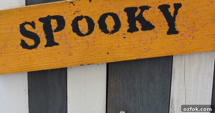 Spooky Pallet Sign