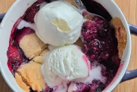 Viral Berry Cobbler Recipe You Need to Try