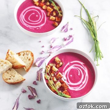 Creamed Cauliflower and Leek Soup